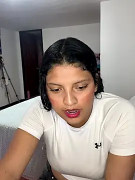 tati  22 online show from 09/27/25, 06:02