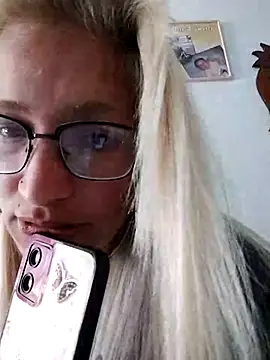 rusher27 online show from 09/10/25, 04:29