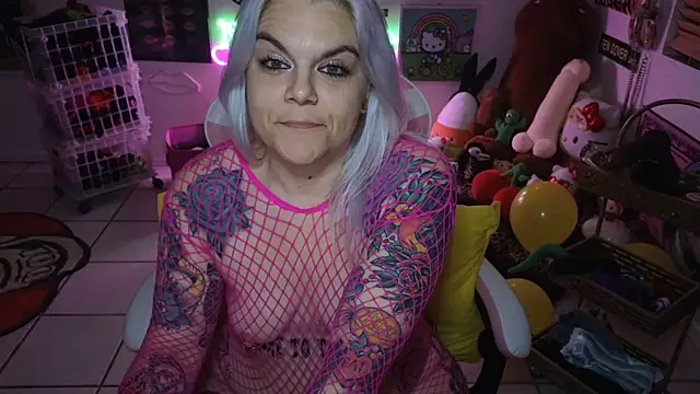 CherryBombBomb online show from 12/03/24, 08:16