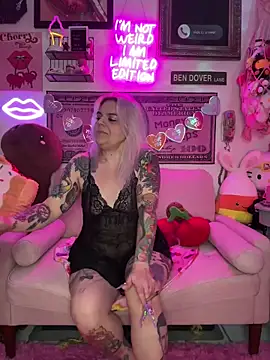 CherryBombBomb online show from 02/14/25, 06:34