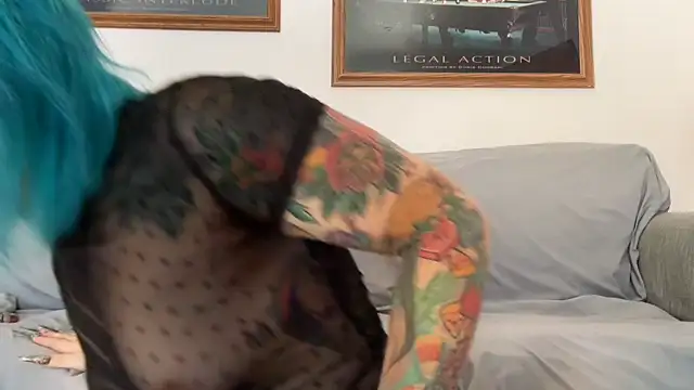 Snapshot of CherryBombBomb chatting on 09/20/25, 09:16 CherryBombBomb online show from 09/20/25, 09:16