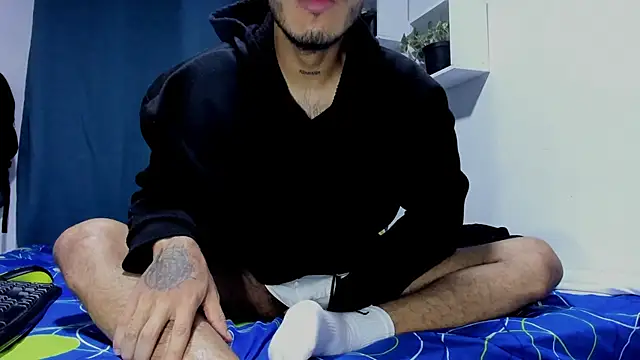 Aronxxs online show from 02/21/26, 10:05