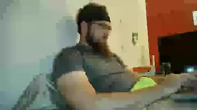 Snapshot of dikdowndaddy chatting on 12/04/24, 06:33 dikdowndaddy online show from 12/04/24, 06:33