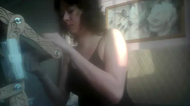 Snapshot of SunElizabeth chatting on 03/28/26, 03:17 SunElizabeth online show from 03/28/26, 03:17