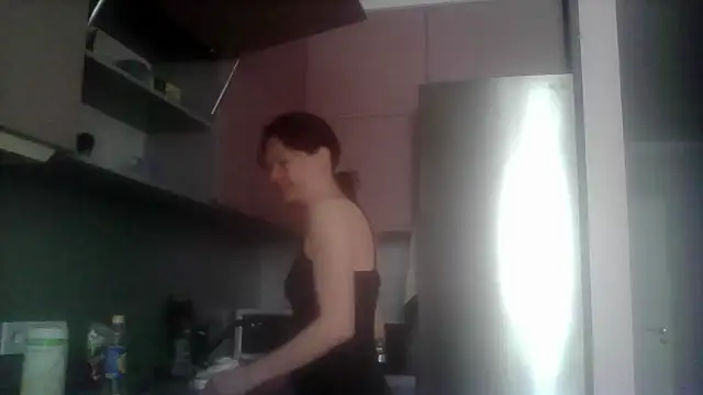 Snapshot of SunElizabeth chatting on 05/04/26, 03:35 SunElizabeth online show from 05/04/26, 03:35