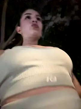 Mon Cherry online show from 10/21/25, 12:44