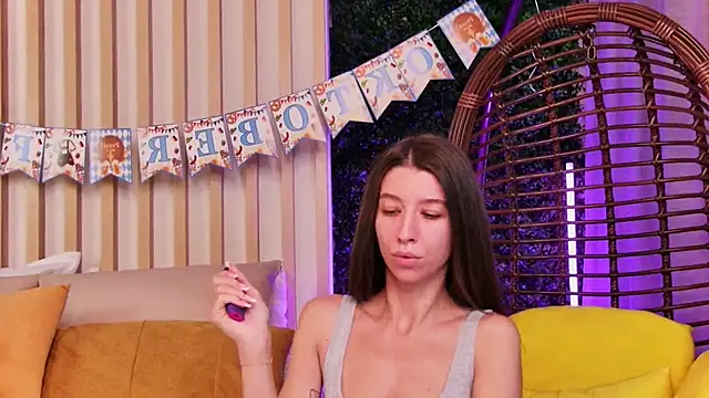 LunaWills  online show from 10/01/25, 04:18