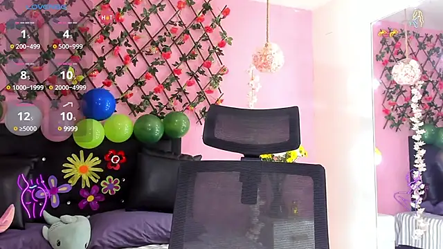 SamaraCortez online show from 03/20/25, 08:19