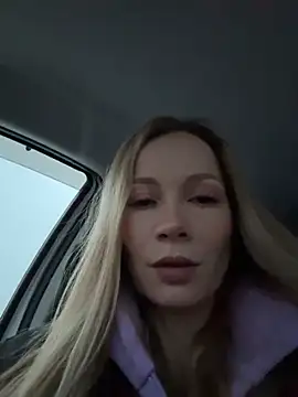 LavenderHot online show from 11/26/25, 02:12