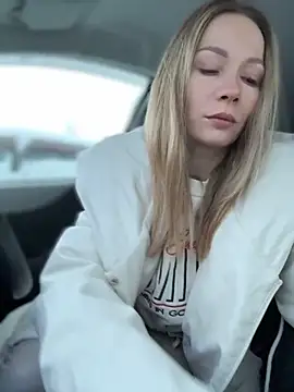 LavenderHot online show from 12/21/25, 02:51