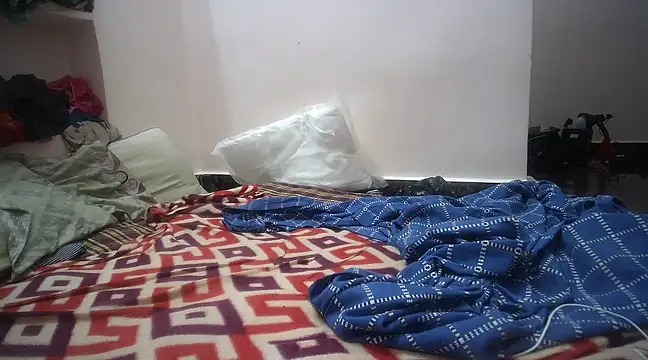 Snapshot of naughtymike0007 chatting on 01/24/25, 02:49 naughtymike0007 online show from 01/24/25, 02:49