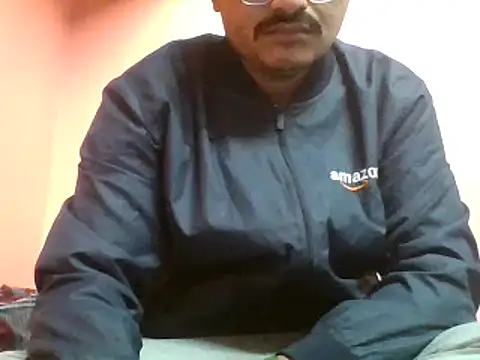 Snapshot of naughtymike0007 chatting on 12/02/25, 01:22 naughtymike0007 online show from 12/02/25, 01:22