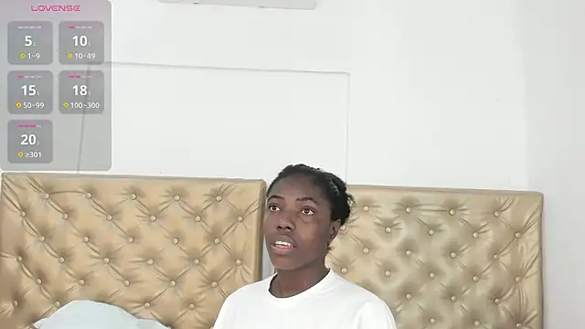 Alessiiaa  online show from 02/10/26, 05:50