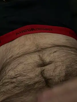 Snapshot of Straightlad95 chatting on 10/20/25, 12:00 Straightlad95 online show from 10/20/25, 12:00