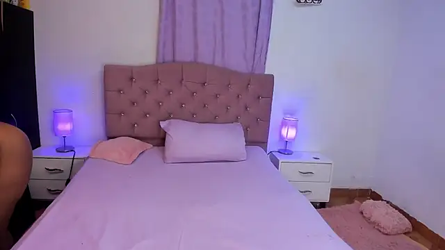 Latinabombsheell online show from 01/25/25, 06:23