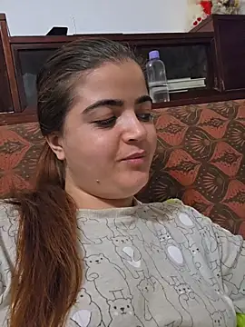 Snapshot of Anasunshine12 chatting on 11/10/25, 05:12 Anasunshine12 online show from 11/10/25, 05:12