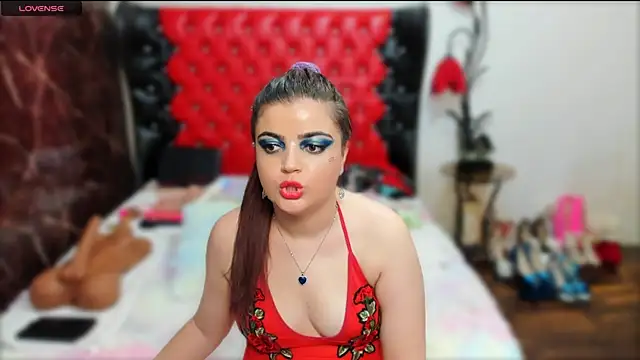 Snapshot of Anasunshine12 chatting on 04/06/26, 01:12 Anasunshine12 online show from 04/06/26, 01:12