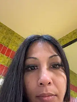 Snapshot of Gin4Cole chatting on 03/09/25, 07:34 Gin4Cole online show from 03/09/25, 07:34