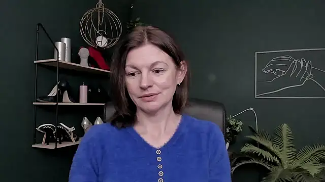 Snapshot of VivianWILD chatting on 01/12/26, 07:13 VivianWILD online show from 01/12/26, 07:13