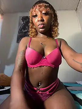 Snapshot of TeenieReeny chatting on 12/29/24, 09:41 TeenieReeny online show from 12/29/24, 09:41