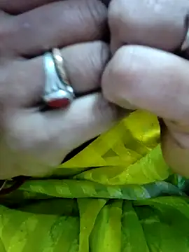 Snapshot of Januhot18 chatting on 01/13/25, 10:25 Januhot18 online show from 01/13/25, 10:25