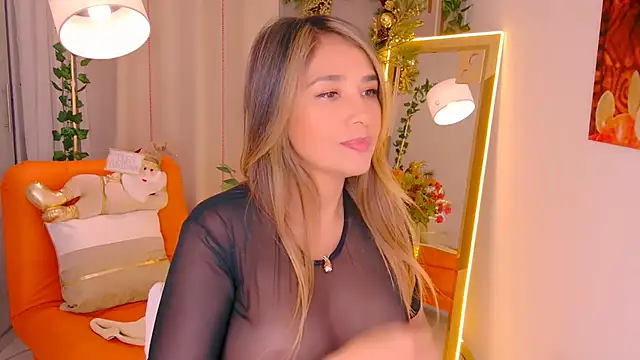 Snapshot of Miss_ash chatting on 12/26/24, 11:35 Miss ash online show from 12/26/24, 11:35