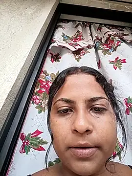 Giselabrunette25 online show from 12/16/25, 05:07