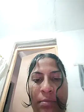 Giselabrunette25 online show from 01/18/26, 03:27