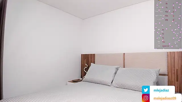 MalejaDiaz  online show from 09/11/25, 10:10