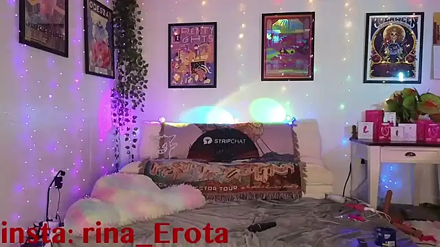 yummyrina online show from 11/11/25, 08:42