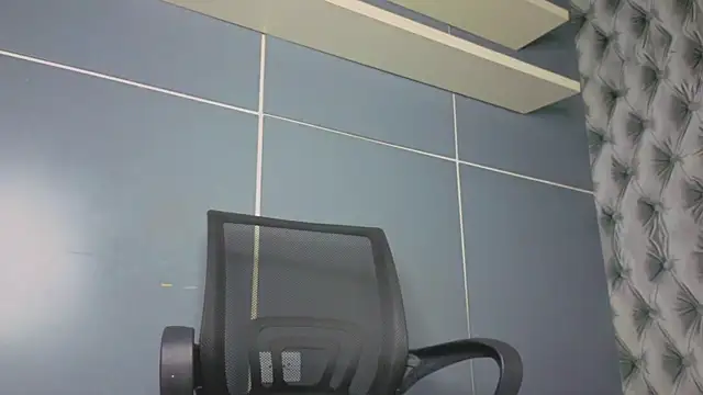 Hilary-banks online show from 09/26/25, 01:31