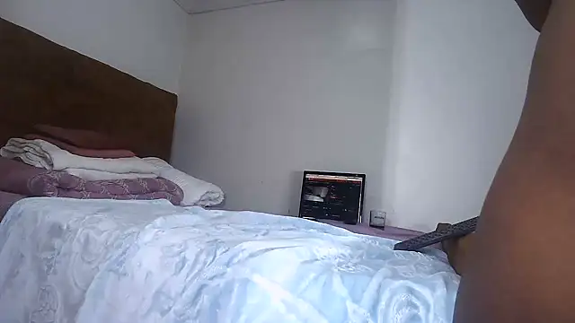 shoshortyy online show from 04/24/26, 06:16