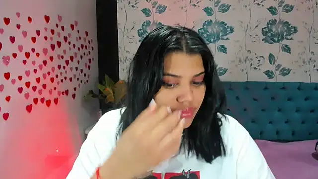 LindaBreeS online show from 02/02/25, 06:53