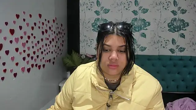 LindaBreeS online show from 02/15/25, 01:38