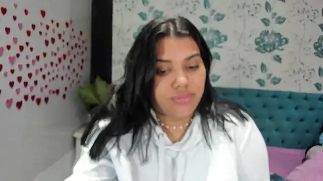 LindaBreeS online show from 02/17/25, 04:59