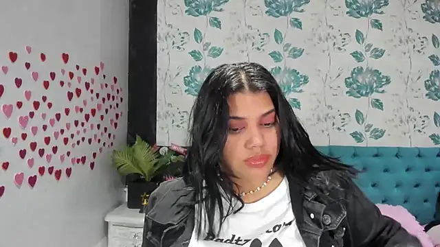 LindaBreeS online show from 02/18/25, 05:31