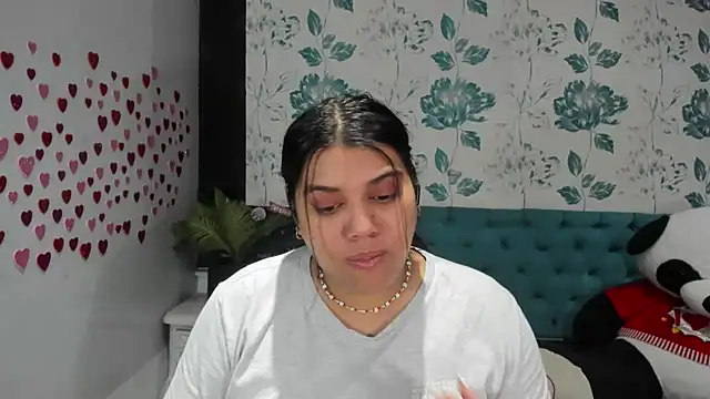 LindaBreeS online show from 02/20/25, 03:30