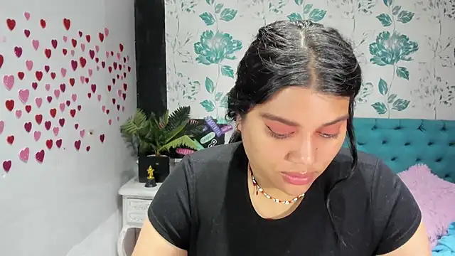 LindaBreeS online show from 03/03/25, 08:32