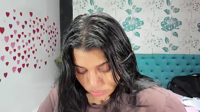 LindaBreeS online show from 03/05/25, 08:21