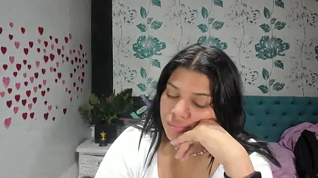 LindaBreeS online show from 03/17/25, 03:07