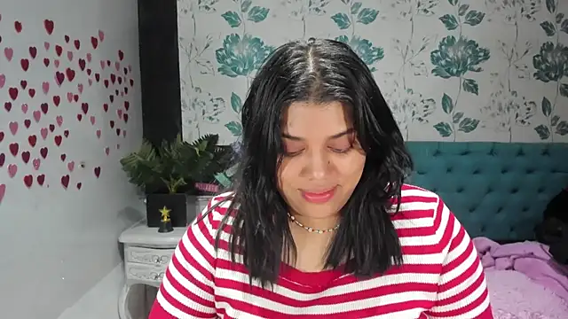 LindaBreeS online show from 03/18/25, 07:53