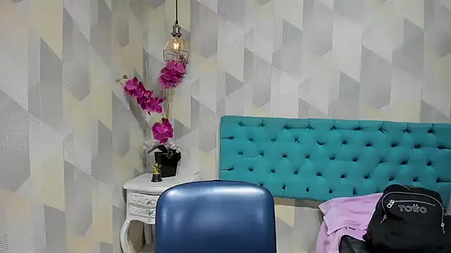 LindaBreeS online show from 10/01/25, 03:18