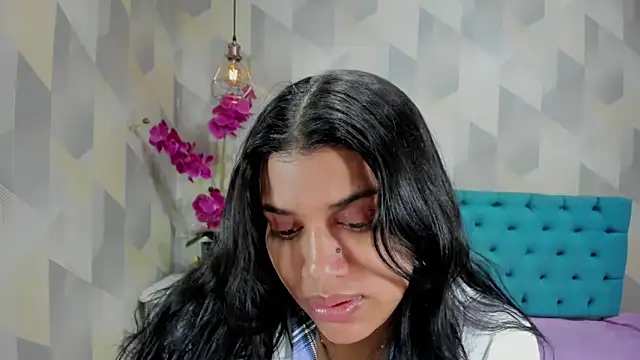 LindaBreeS online show from 10/17/25, 03:36