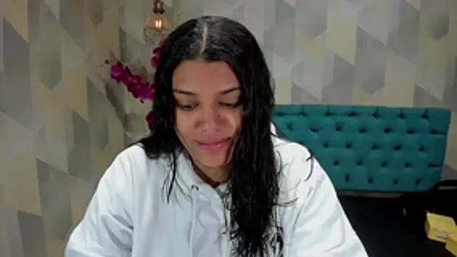 LindaBreeS online show from 10/25/25, 01:29