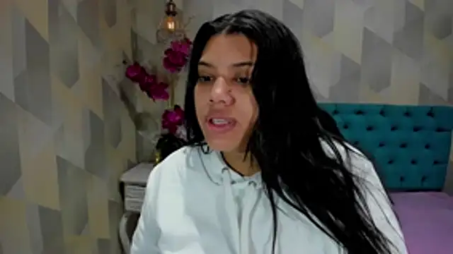 LindaBreeS online show from 10/27/25, 01:15