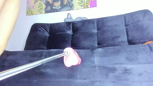 Snapshot of Ashley_Miiller1 chatting on 03/06/26, 01:18 Ashley Miiller1 online show from 03/06/26, 01:18