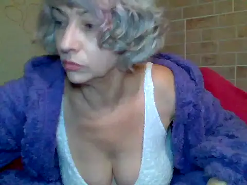 Lorie Carrie online show from 12/05/24, 06:33