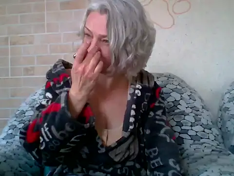 Lorie Carrie online show from 04/16/26, 10:05