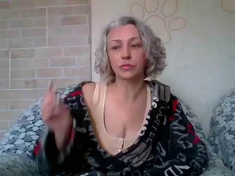 Lorie Carrie online show from 05/30/26, 07:49