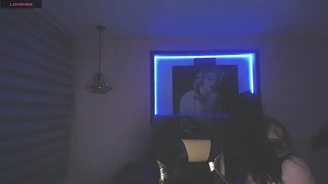 Snapshot of Andrea_Ramos chatting on 03/20/25, 06:30 Andrea Ramos online show from 03/20/25, 06:30